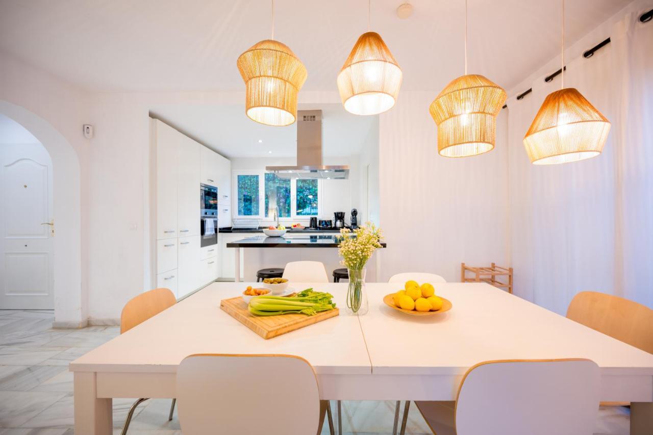 Typical Beach House Las Chapas Playa With Heated Pool Marbella Eksteriør bilde